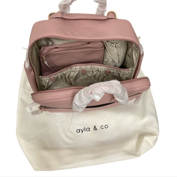 Designer Luxury Diaper Bag (Mauve Pink 💖) FULL SIZE - Picture 4 of 12